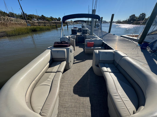 2023 Cypress Cay Seabreeze 232 Tritoon
