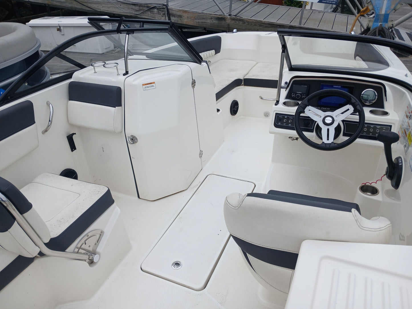 2023 Bayliner DX 2200