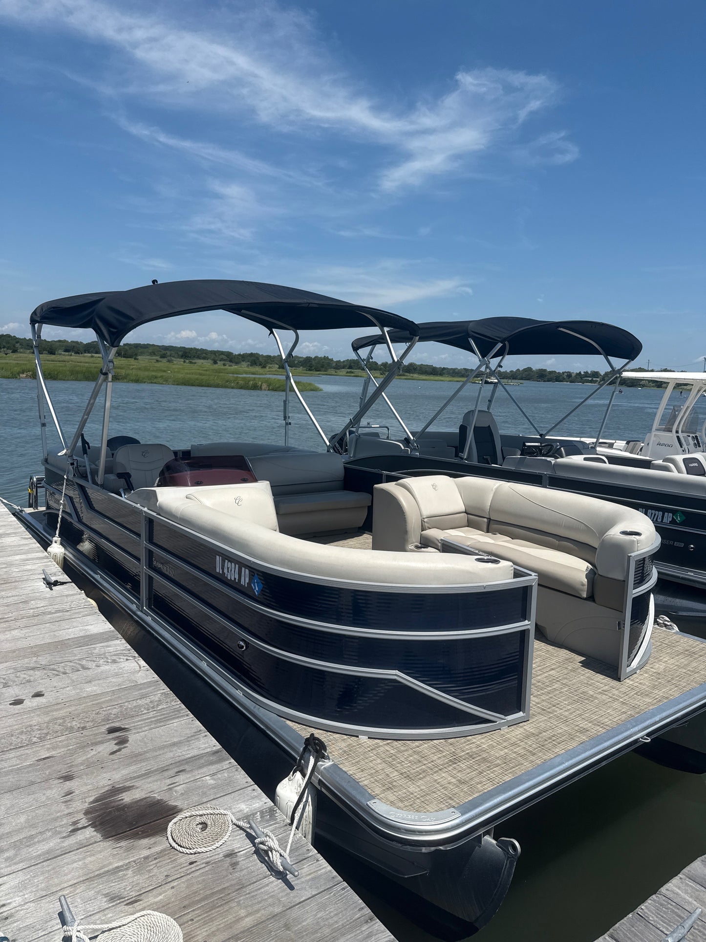 2023 Cypress Cay Seabreeze 232 Pontoon