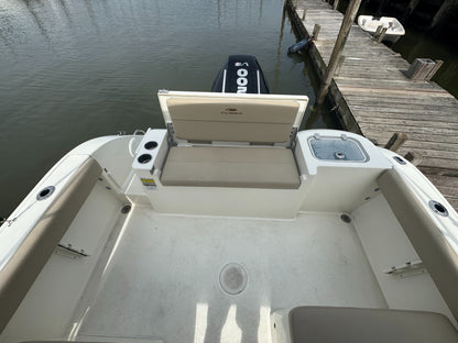 2024 Cobia 220DC