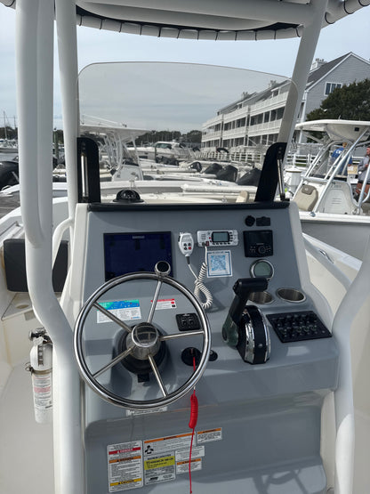2023 Trophy T24 Center Console