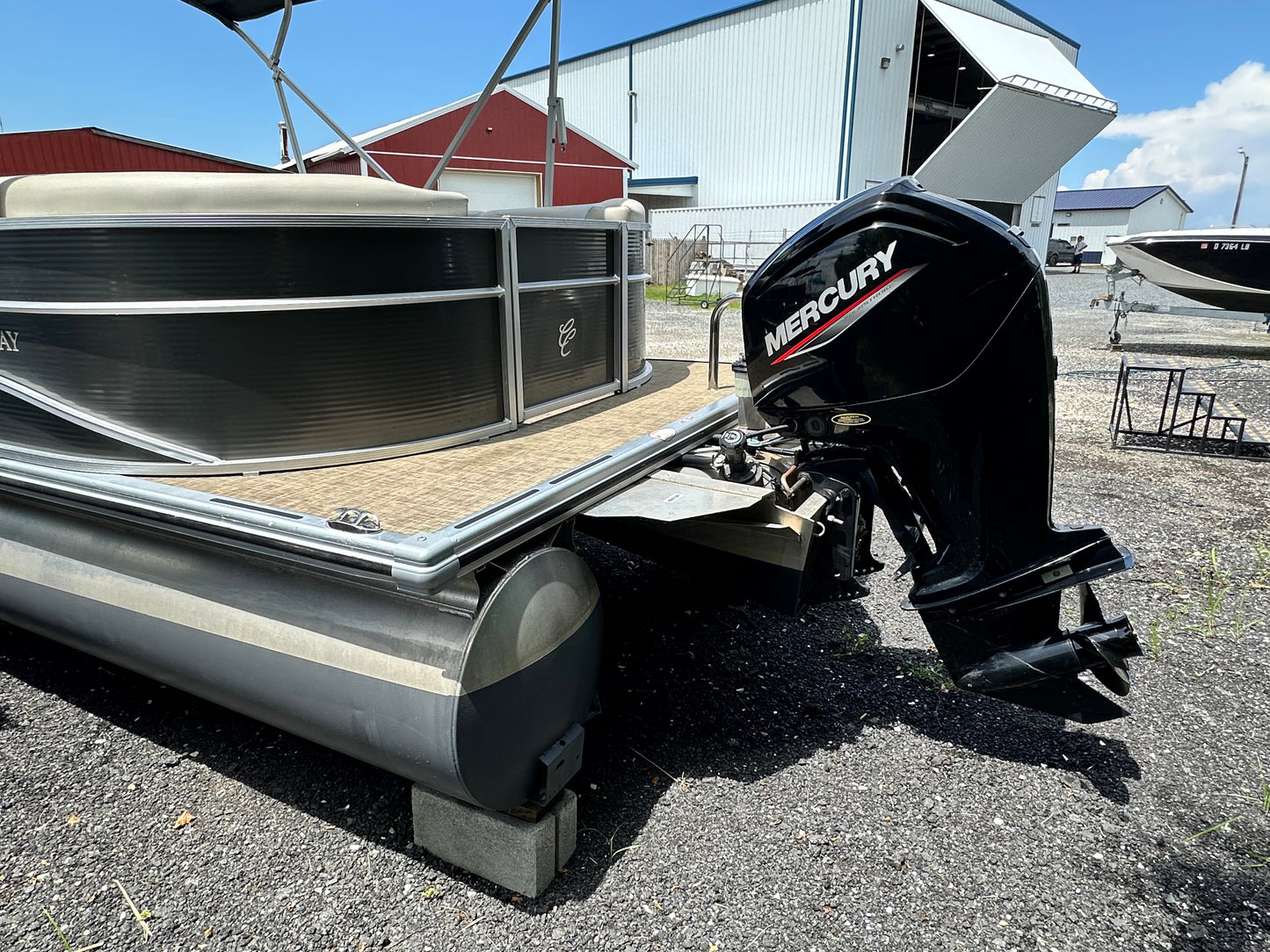 2022 Cypress Cay Seabreeze 232 Pontoon