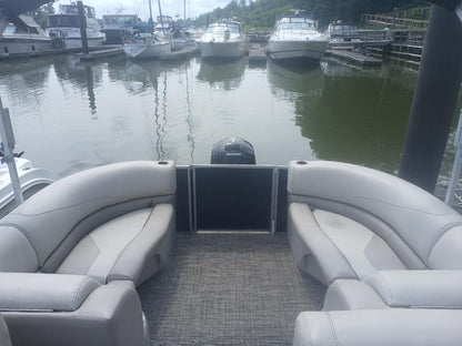 2023 Cypress Cay Seabreeze 232 Tritoon