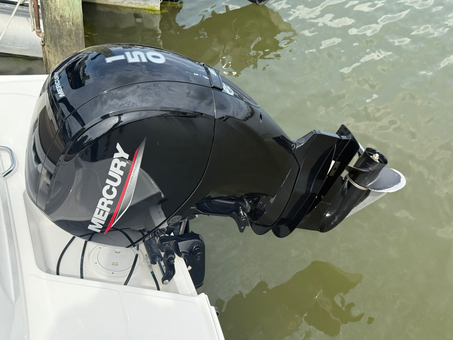 2025 Bayliner VR6 OB