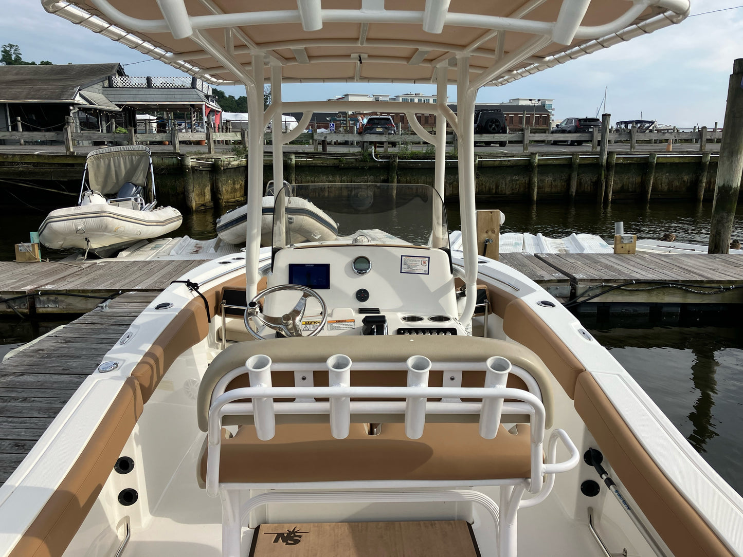 2023 Nauticstar 22L Center Console