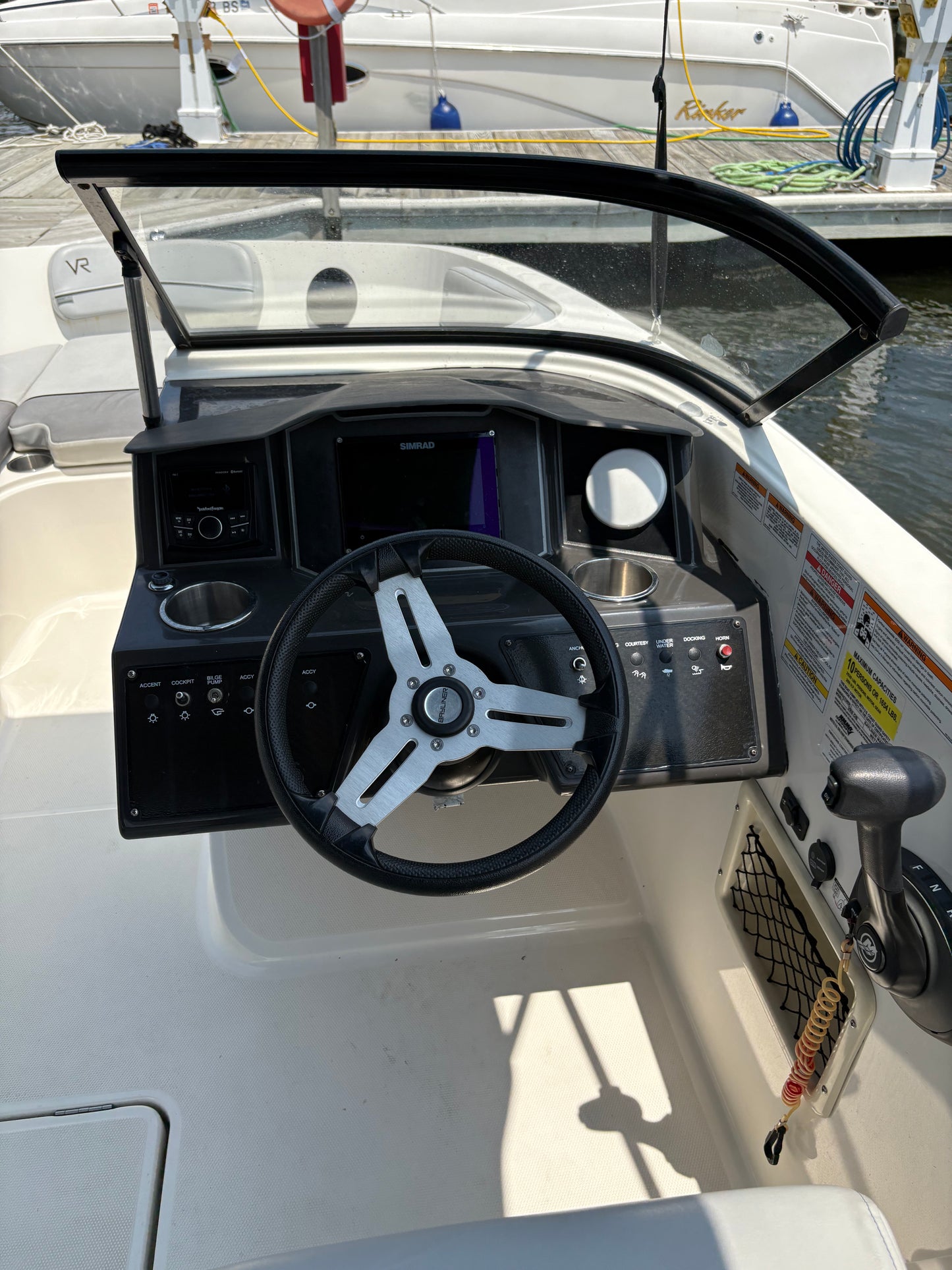 2023 Bayliner VR6 OB
