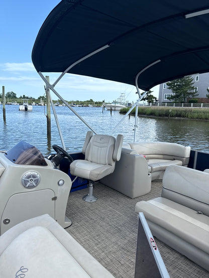 2023 Cypress Cay Seabreeze 232 Tritoon