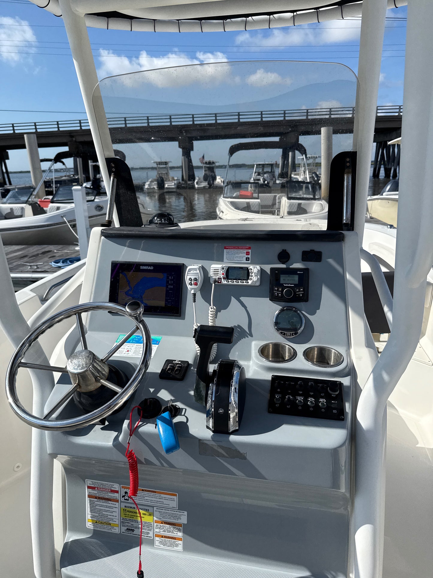 2023 Trophy T24 Center Console