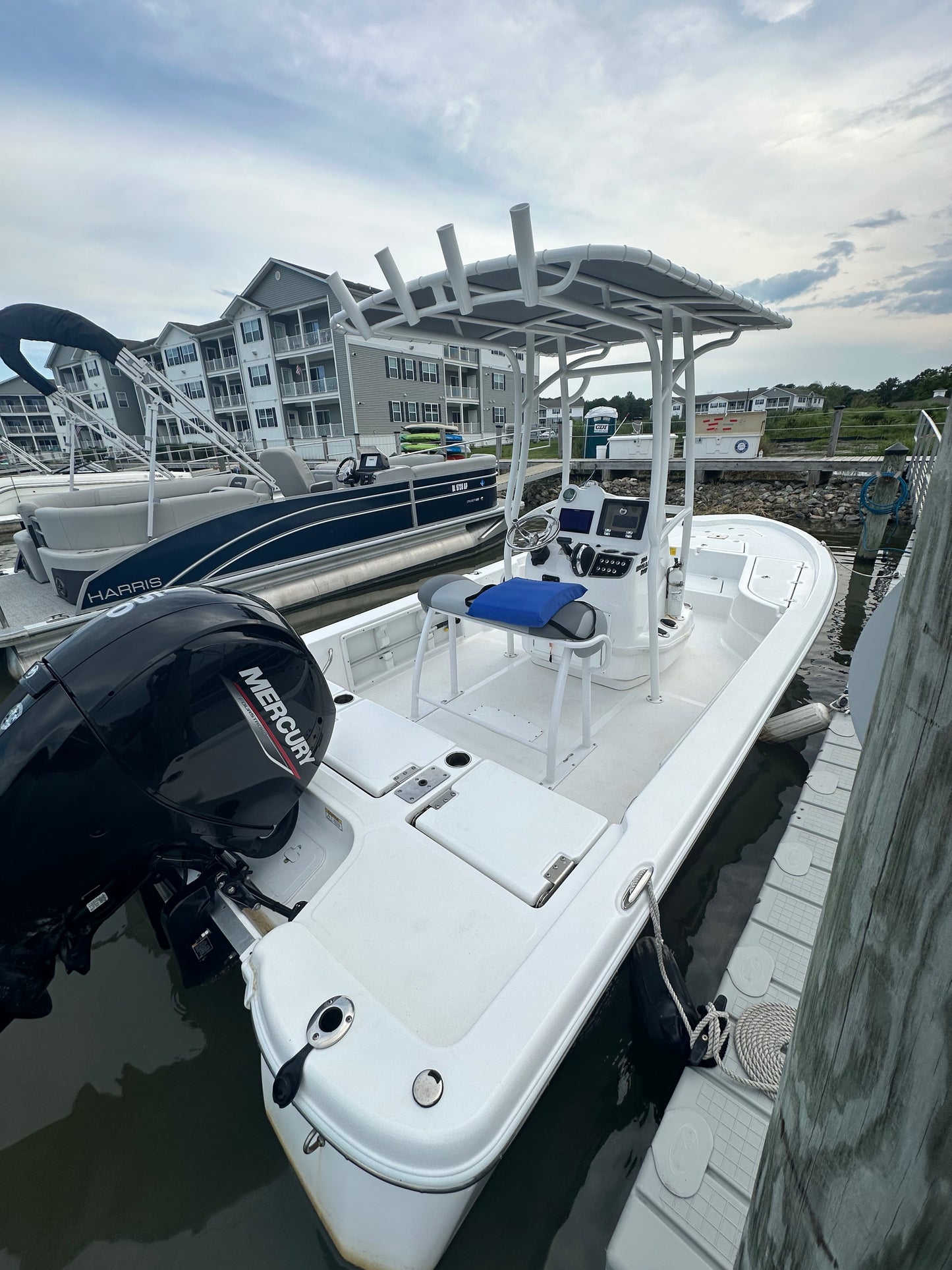 2025 Nauticstar Shallow Bay Center Console