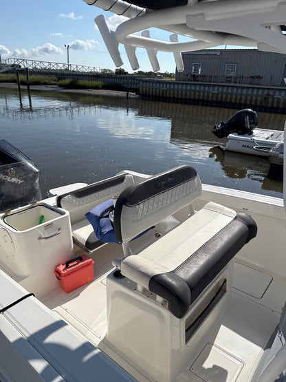 2023 Trophy T24 Center Console