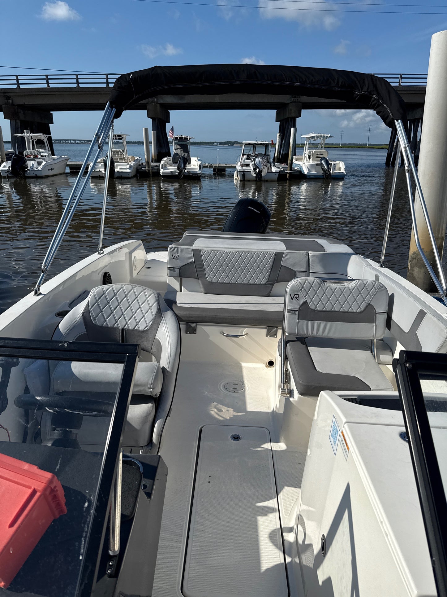 2022 Bayliner VR6 OB Bowrider
