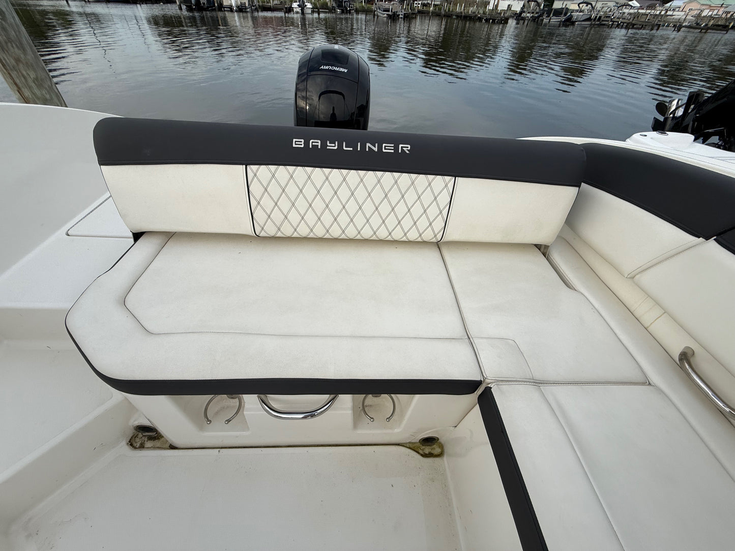 2023 Bayliner DX 2200