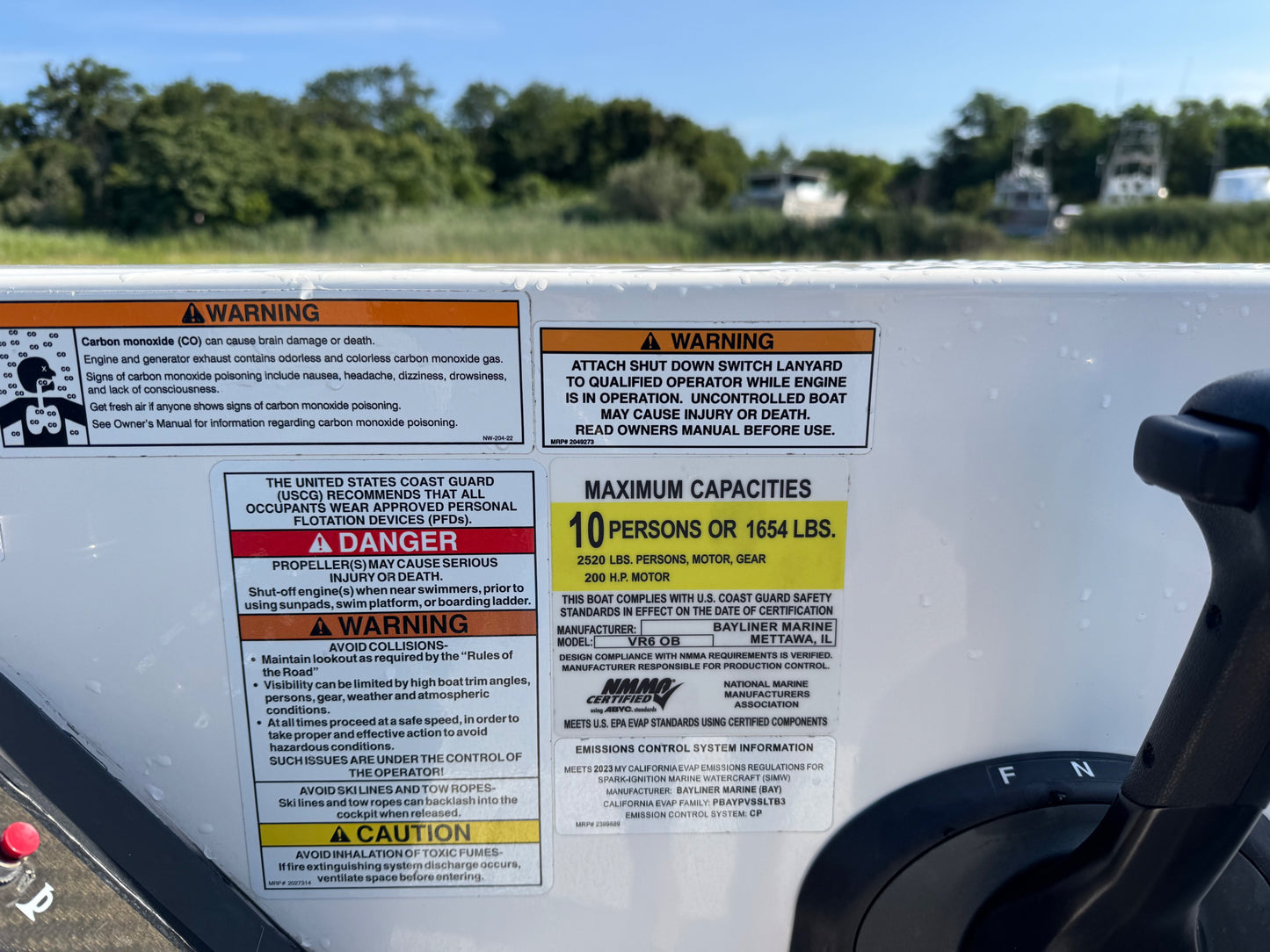 Bayliner VR6 OB