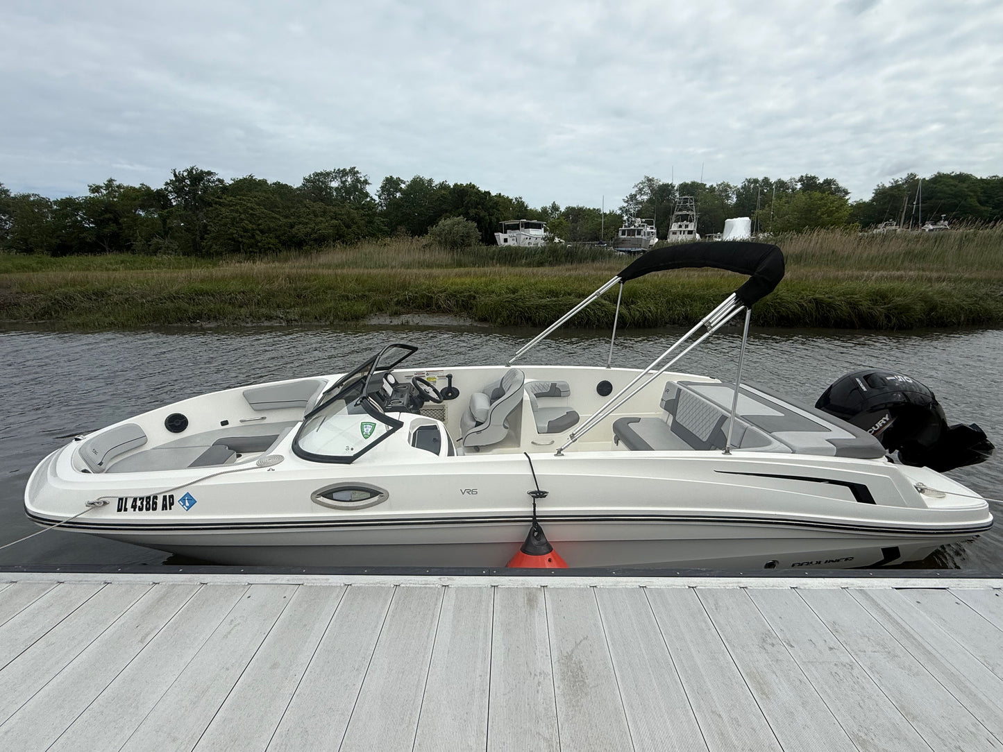 2023 Bayliner VR6 Bowrider