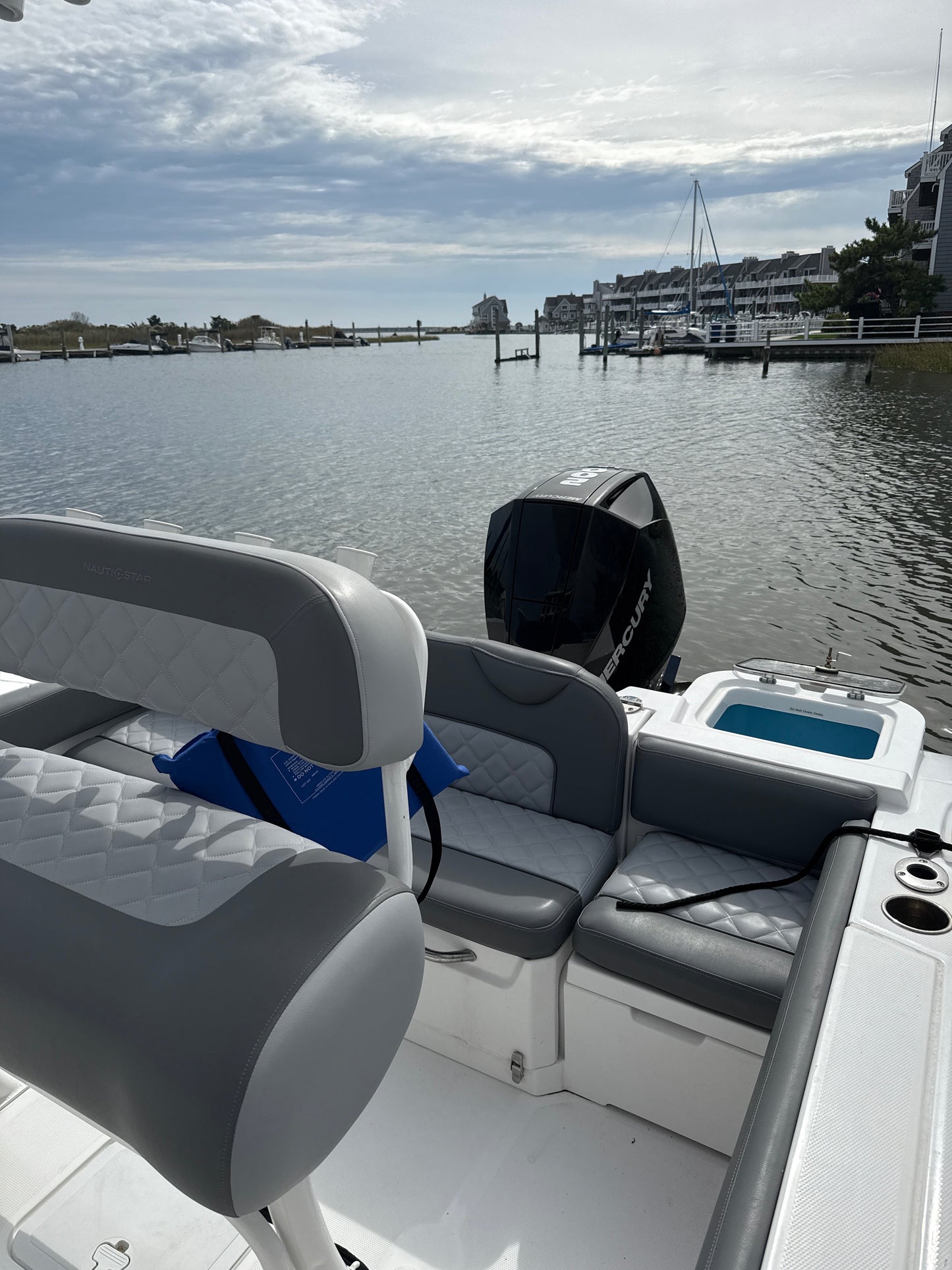 2024 Nauticstar 22L