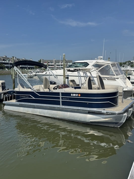 2023 Cypress Cay Seabreeze 232 Tritoon