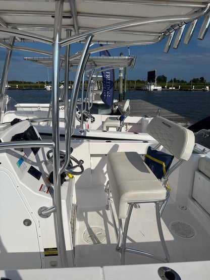 2024 Aquasport 22 Center Console