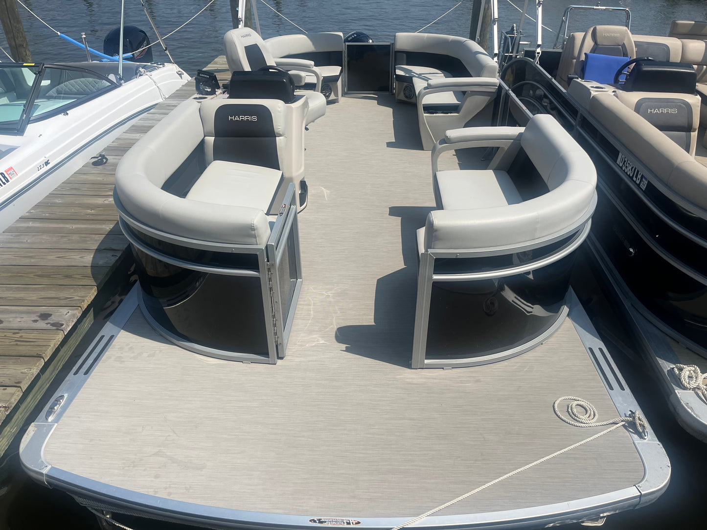 2025 Harris Breeze 230 Pontoon