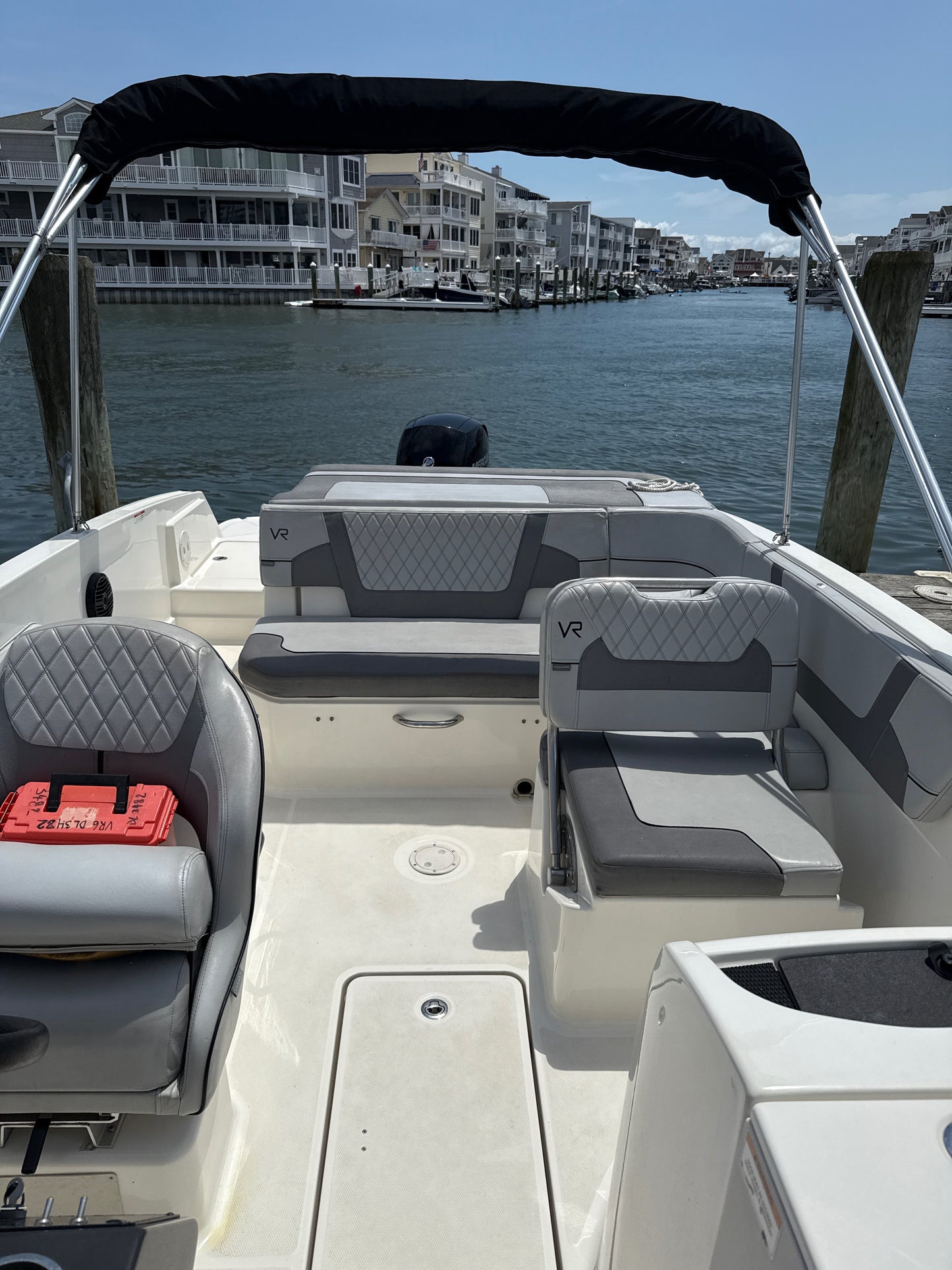 2023 Bayliner VR6 OB
