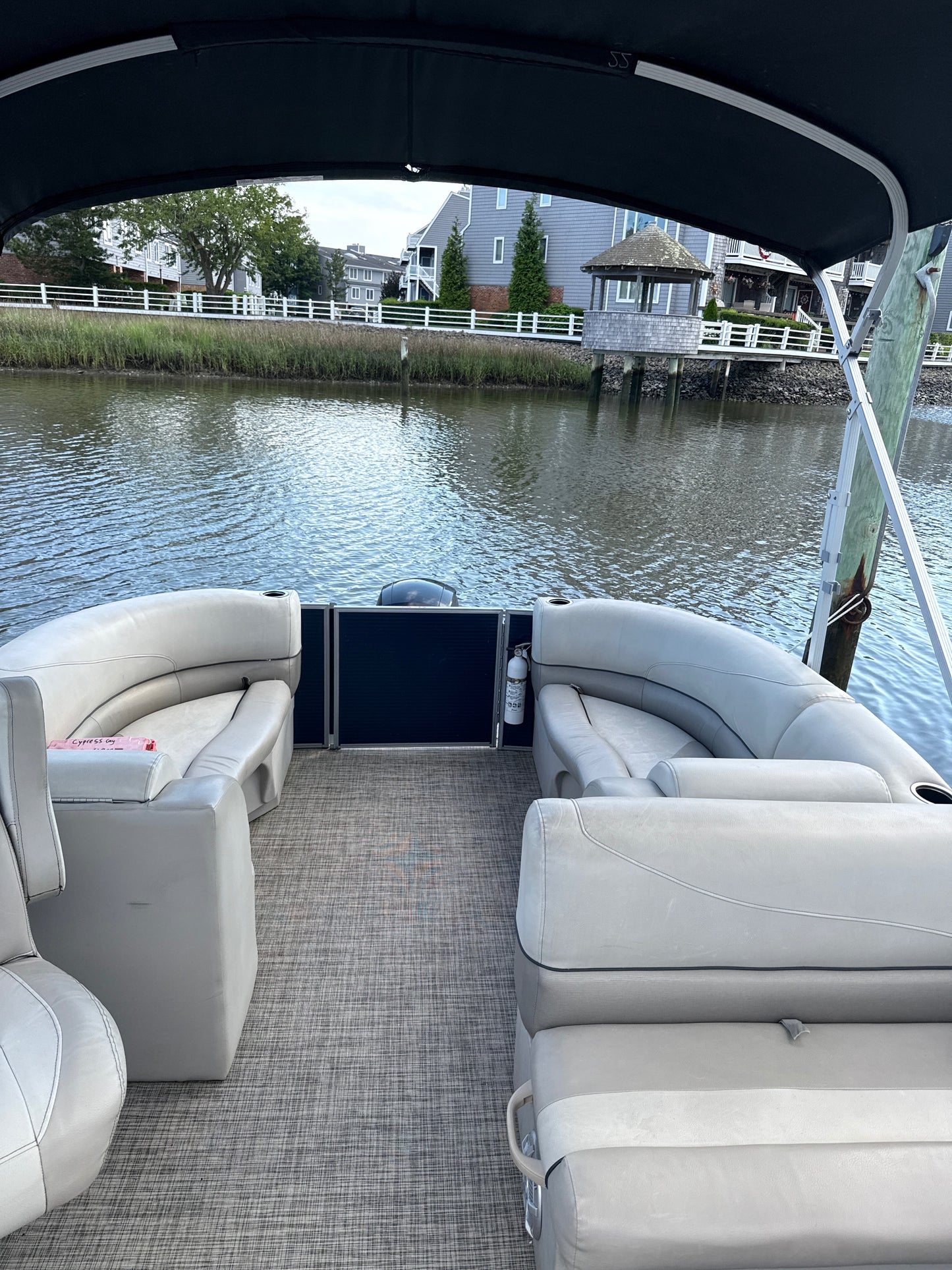 2023 Cypress Cay Seabreeze 232 Tritoon