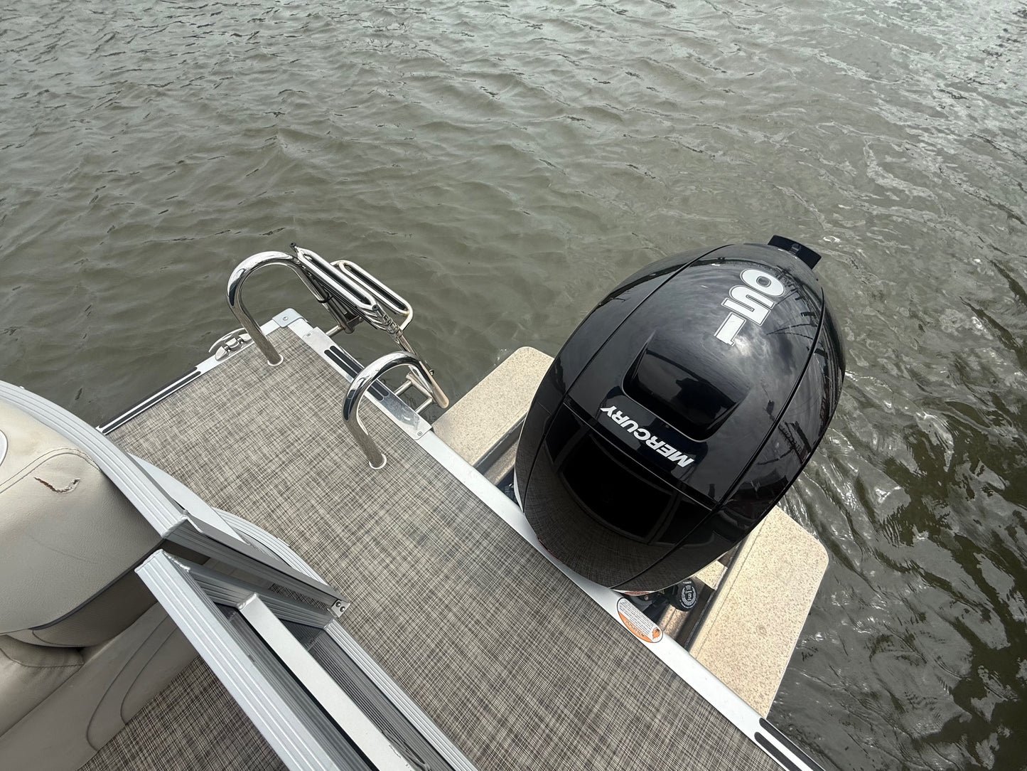 2023 Cypress Cay Seabreeze 232 Tritoon