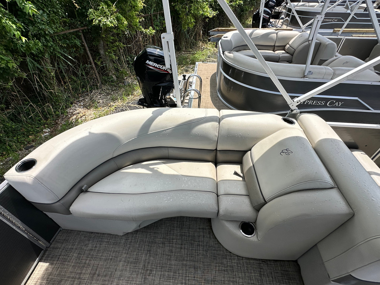 2022 Cypress Cay Seabreeze 232 Pontoon