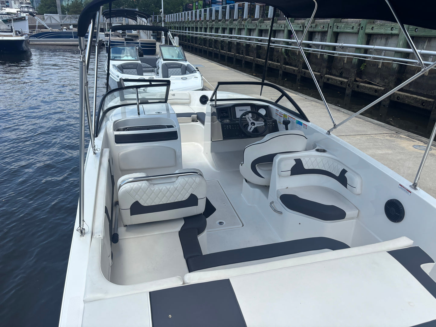 2024 Bayliner VR6 OB