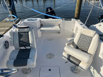 2024 Aquasport 22 Center Console