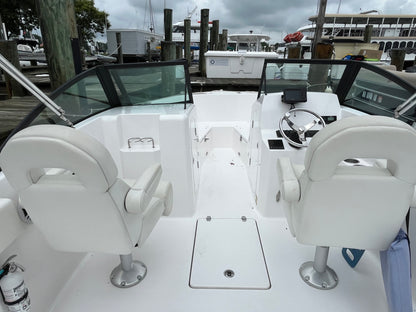 2024 Aquasport 22 Center Console