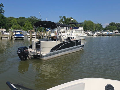 2025 Harris Breeze 230 Pontoon