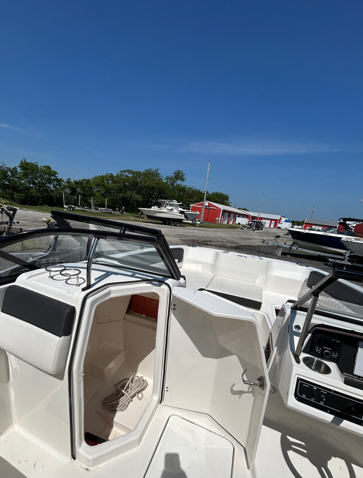 2023 Bayliner DX 2200