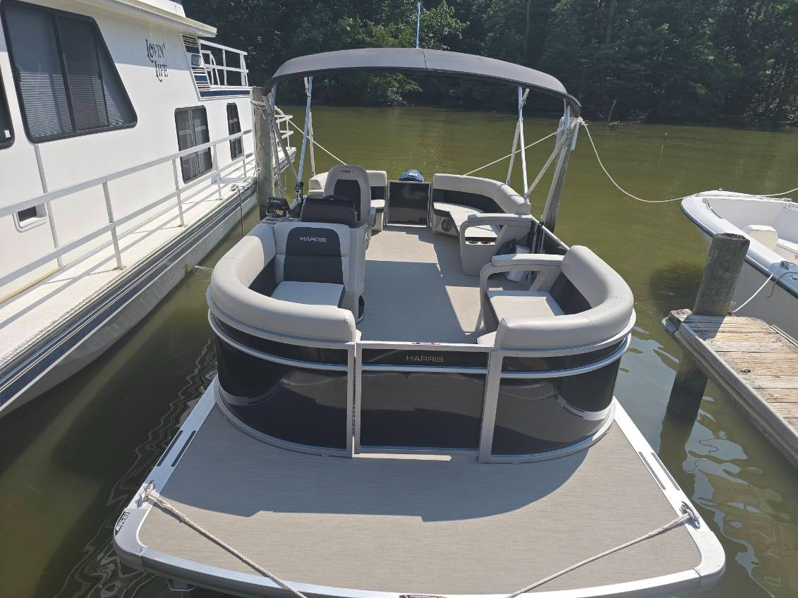 2025 Harris Breeze 230 Pontoon