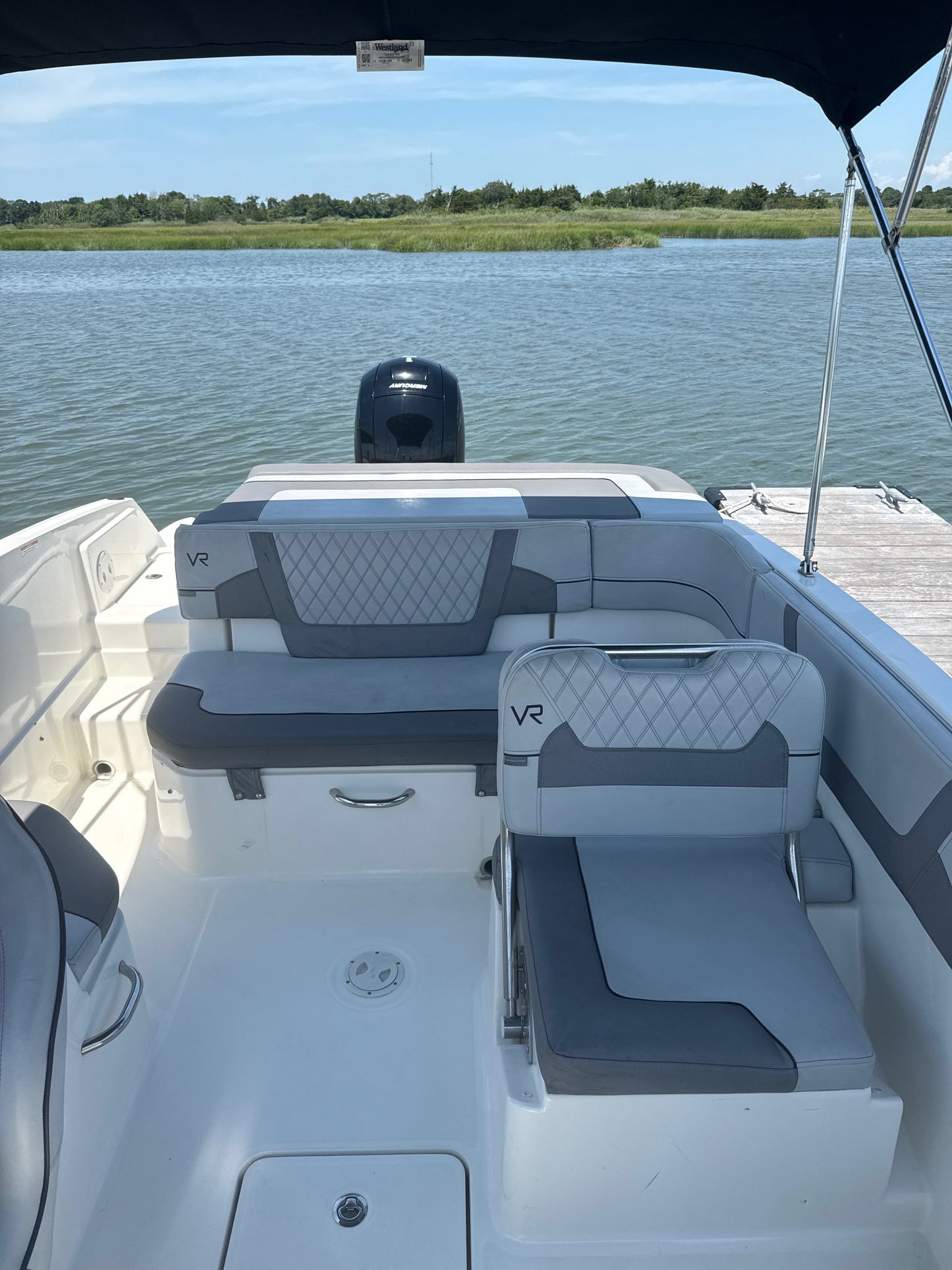 2023 Bayliner VR6 OB