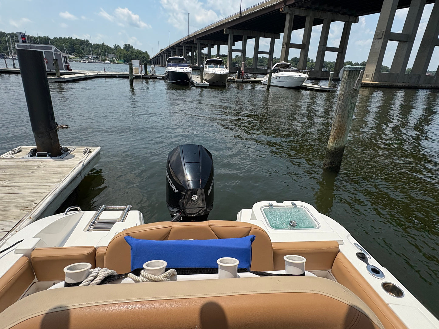 2023 Nauticstar 22L Center Console