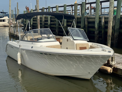 2024 Cobia 220DC