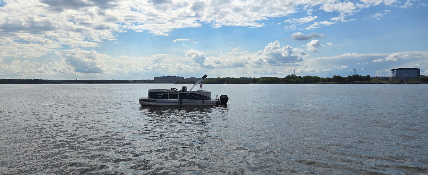 2025 Harris Breeze 230 Pontoon