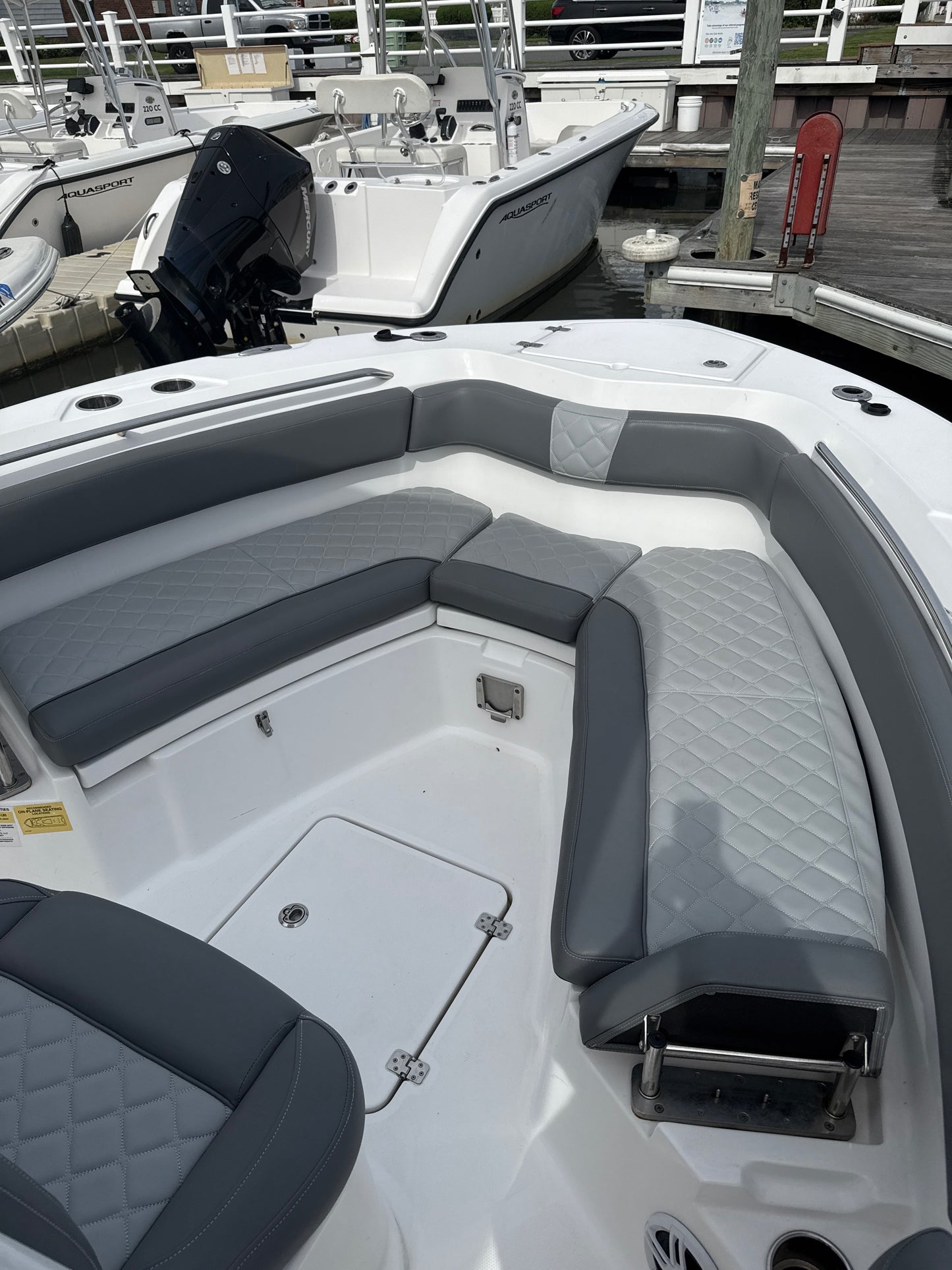 2024 Nauticstar 22L