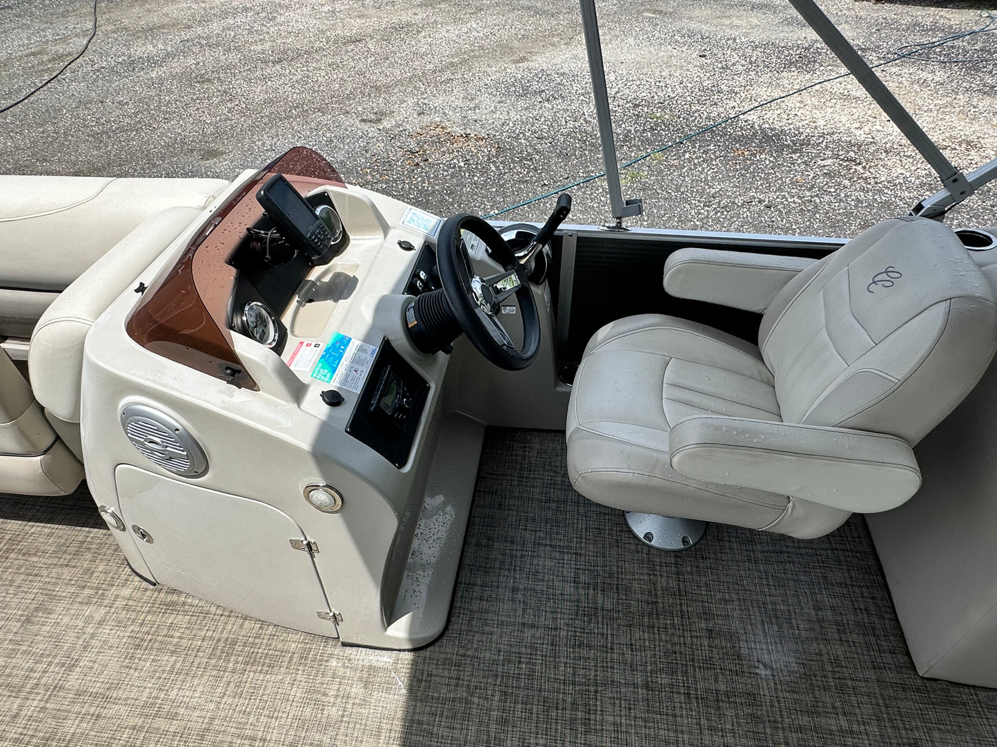 2022 Cypress Cay Seabreeze 232 Pontoon