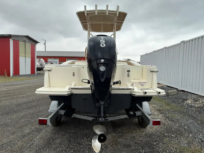2023 Scout 215 XSF Center Console