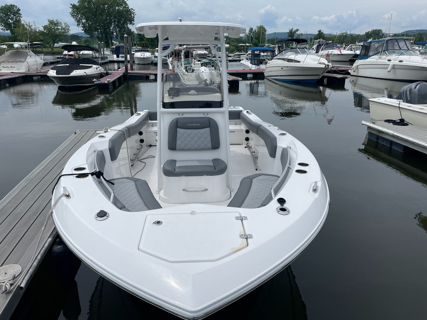 2024 Nauticstar 22L