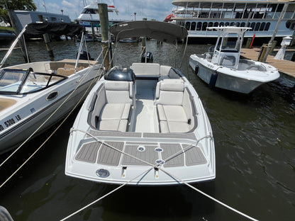 2024 Crownline E230XS