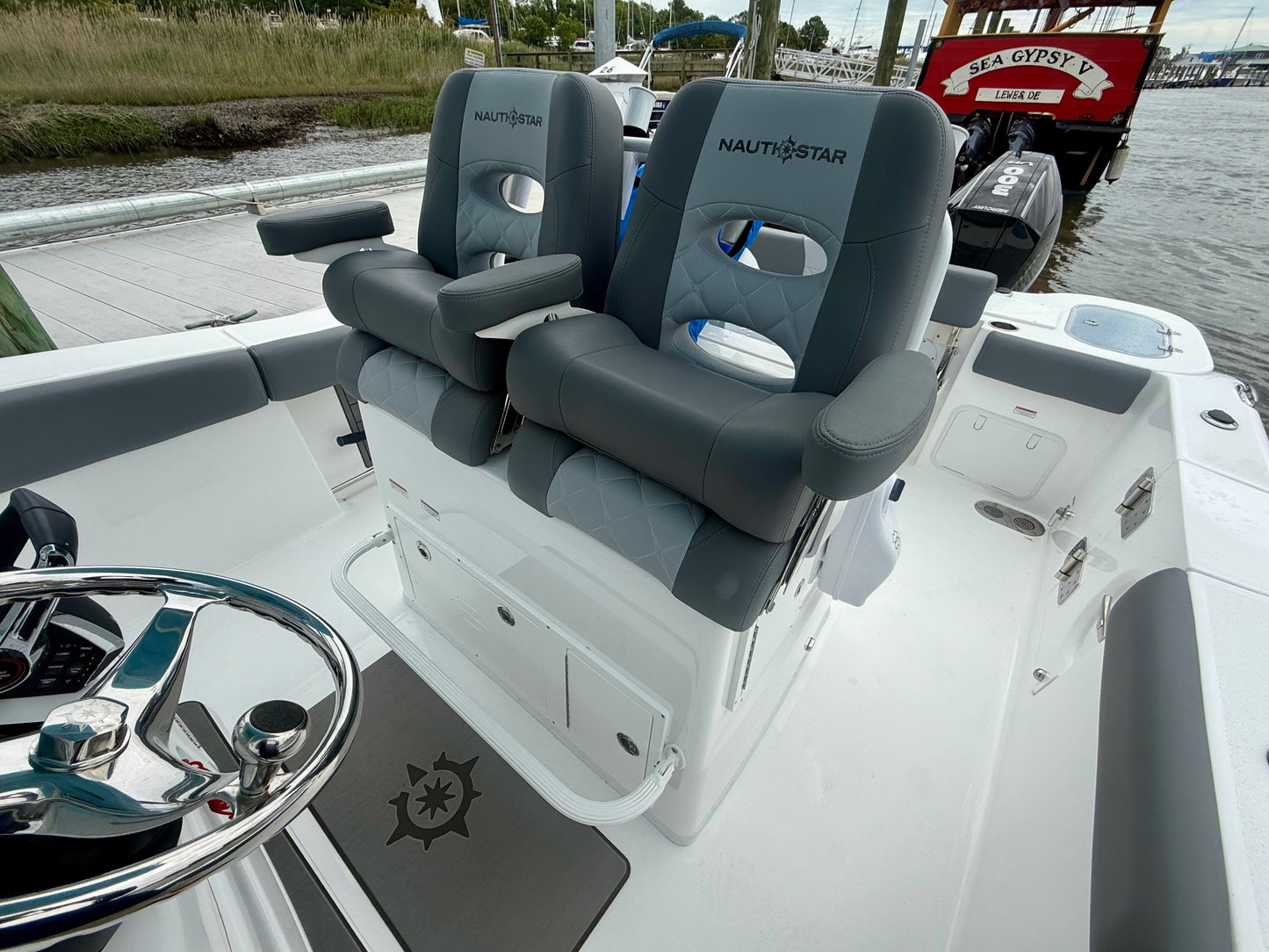 2025 Nauticstar  292OSL