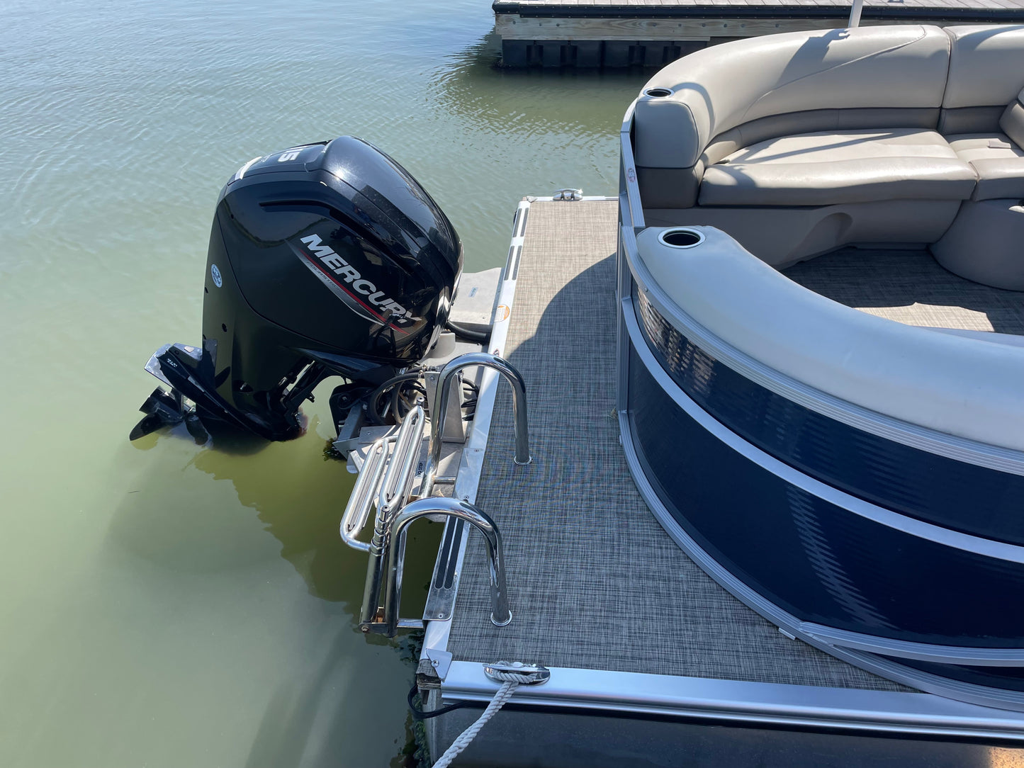 2023 Cypress Cay Seabreeze 232 Pontoon