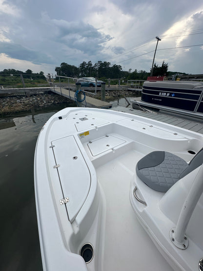 2025 Nauticstar Shallow Bay Center Console