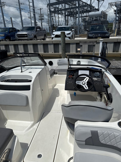 2023 Bayliner VR6 OB