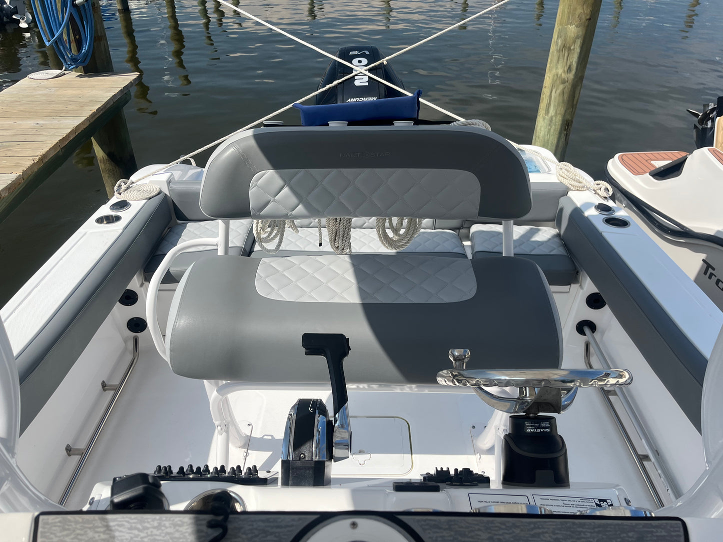 2024 Nauticstar 22L