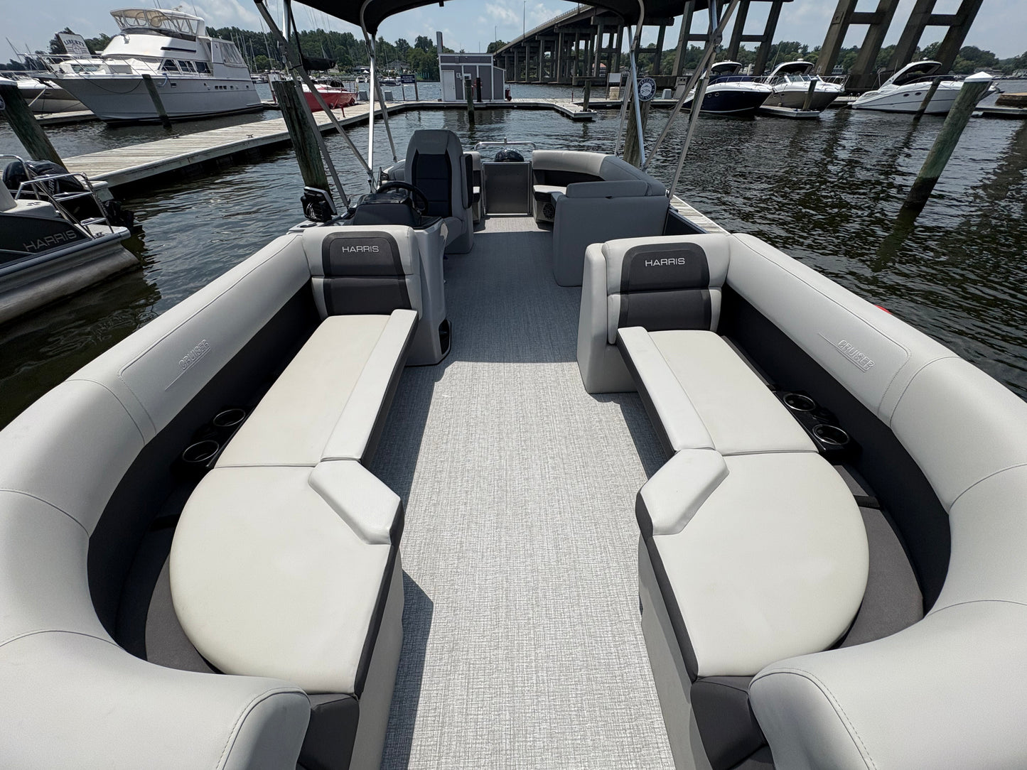 2025 Harris HCX23