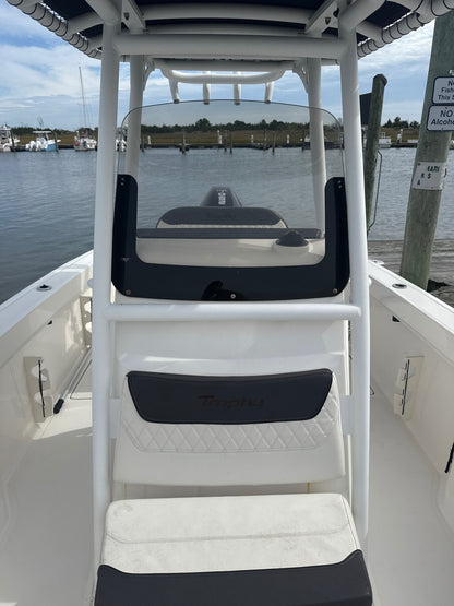 2023 Trophy T24 Center Console