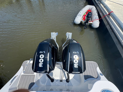 2025 Nauticstar 292OSL Center Console